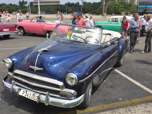 Eugenie's 1950s convertible Chevy in Havana