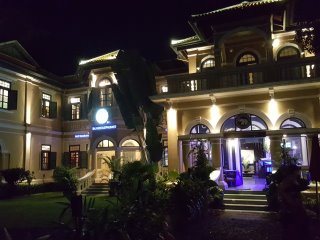 Dinner at the Blue Elephant