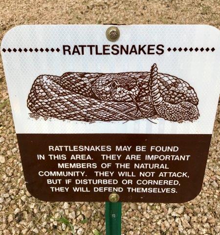 Rattlesnakes sign