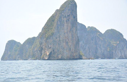 Swimming and snorkelling near Phi Phi